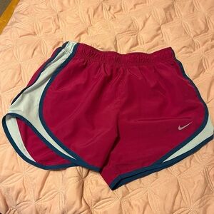 Nike Women’s Tempo Running Shorts Fuscia/Light Blue